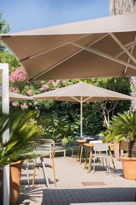 Gallery - Hotel Kyriad Nîmes Ouest