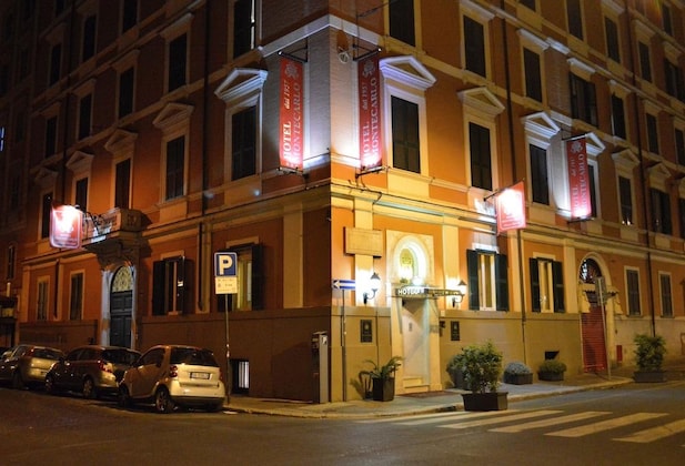 Gallery - Hotel Montecarlo