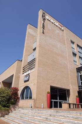 Gallery - Hotel Executive