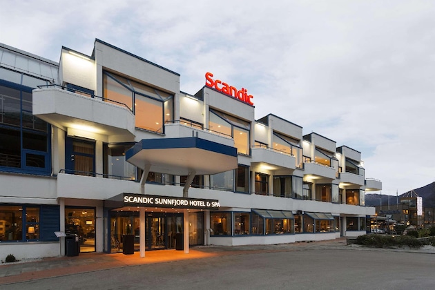 Gallery - Scandic Sunnfjord Hotel & Spa