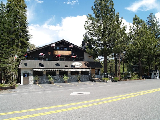 Gallery - Alpenhof Lodge
