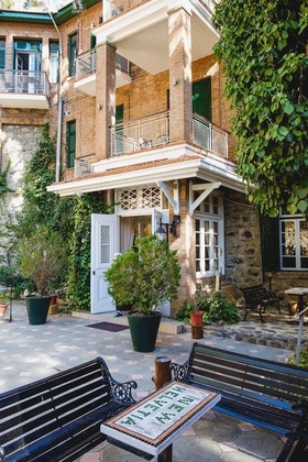 Gallery - New Helvetia Hotel