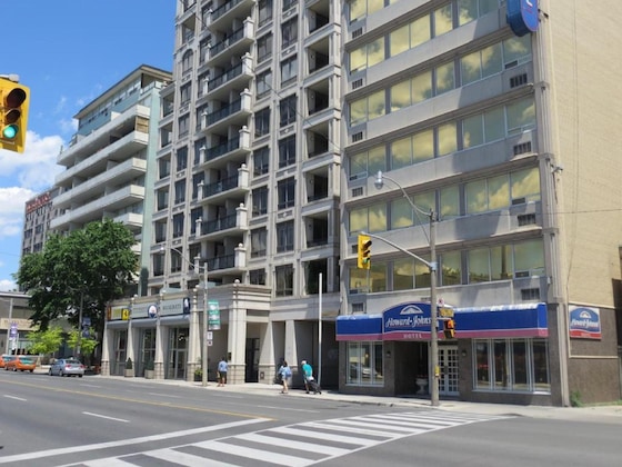 Gallery - Hotel 89 Yorkville