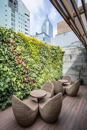 Gallery - Wharney Hotel