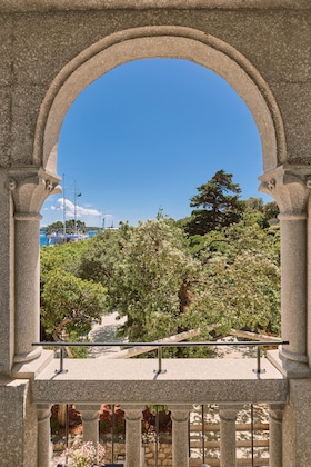 Gallery - Arbiana Heritage Hotel