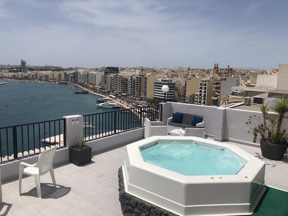 Gallery - Sliema Marina Hotel