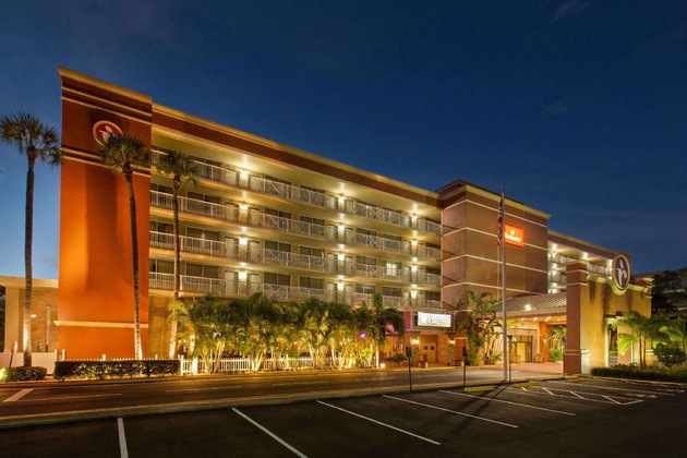 Gallery - Ramada by Wyndham Tampa Westshore Airport South