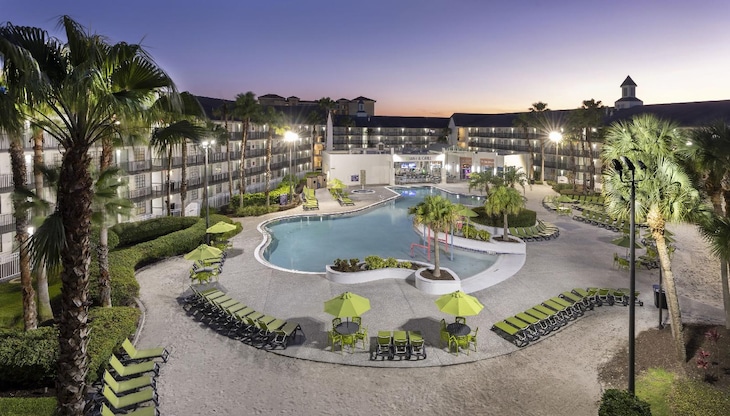 Gallery - Avanti International Resort