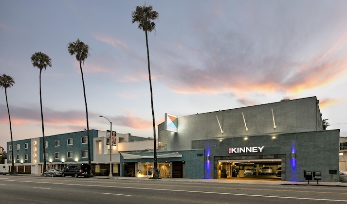 Gallery - The Kinney - Venice Beach