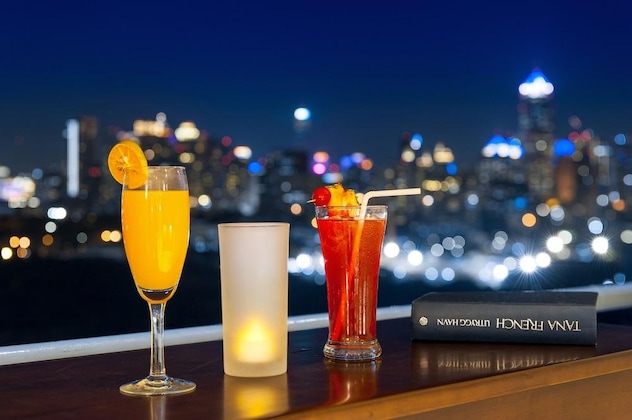 Gallery - Pinnacle Lumpini Park Hotel