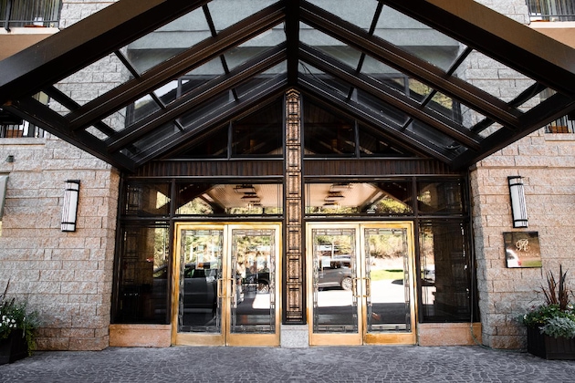 Gallery - Rimrock Banff, Emblems Collection