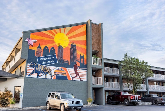 Gallery - Days Inn By Wyndham Cincinnati East