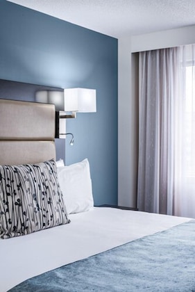 Gallery - Ottawa Embassy Hotel & Suites