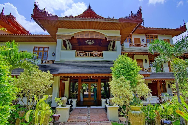 Gallery - Hotel By The Red Canal