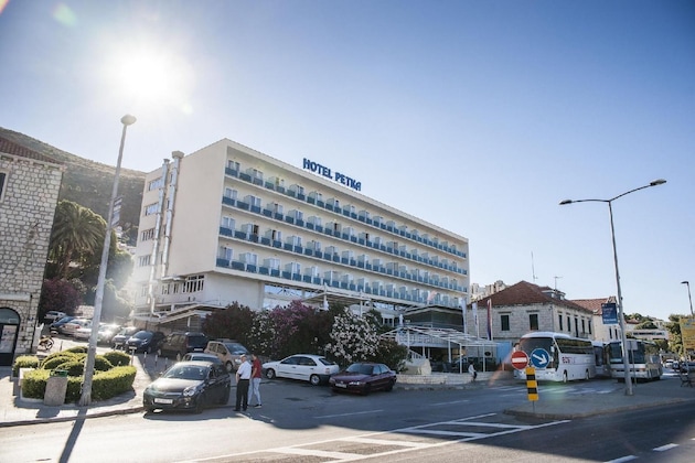 Gallery - Hotel Petka