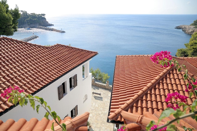 Gallery - Yalis Hotel