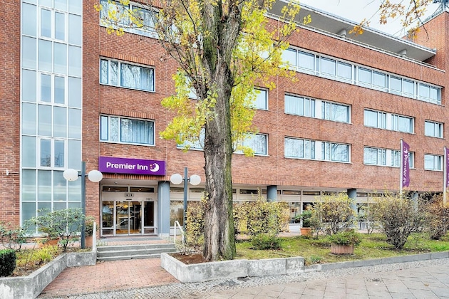 Gallery - Premier Inn Berlin City Süd Hotel