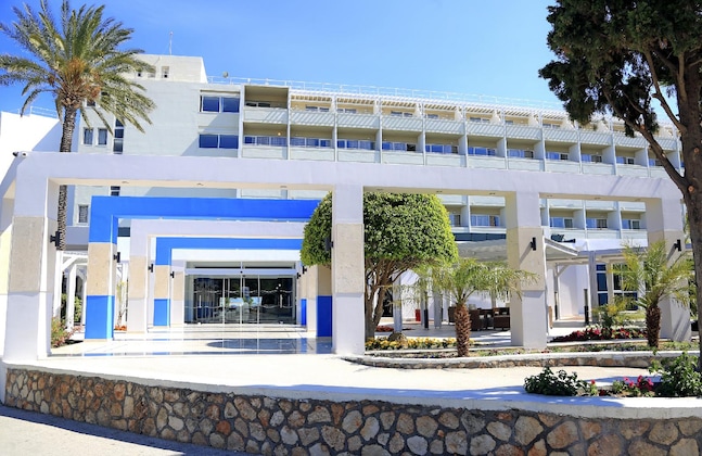 Gallery - Blue Bay Resort