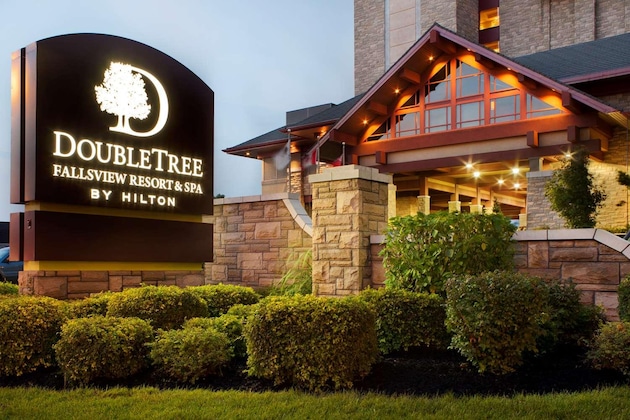 Gallery - DoubleTree Fallsview Resort & Spa By Hilton - Niagara Falls