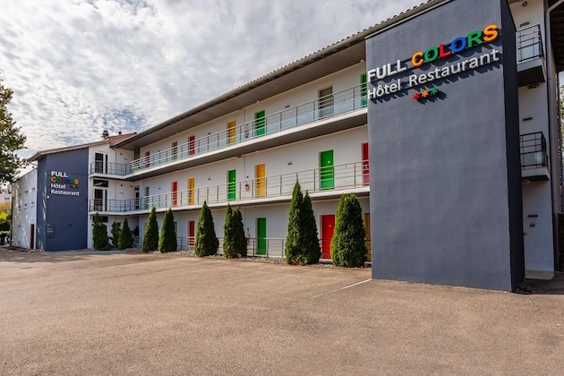 Gallery - Hotel Full Colors