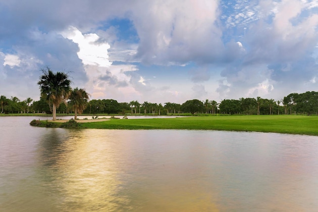 Gallery - Catalonia Punta Cana