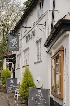 Gallery - The White Lion Inn
