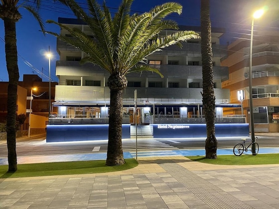 Gallery - Hotel Neptuno