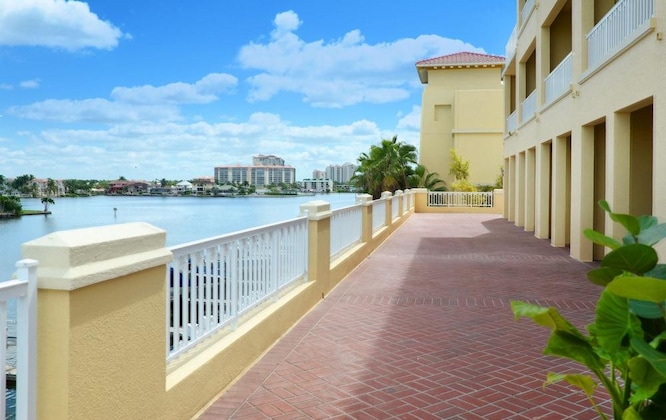 Gallery - Laplaya Beach & Golf Resort