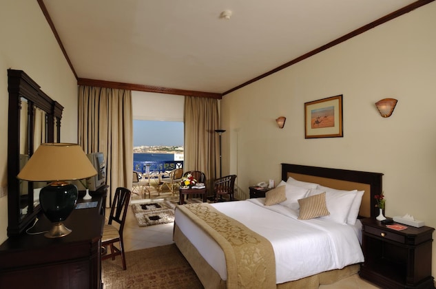 Gallery - Grand Oasis Resort