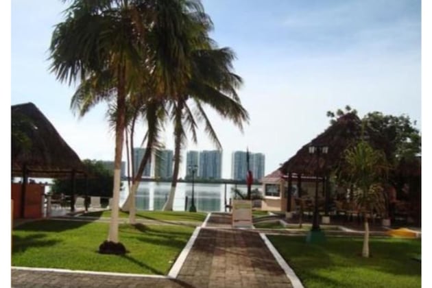 Gallery - Grand Royal Lagoon