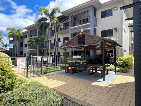 Gallery - Southern Cross Atrium Apartments