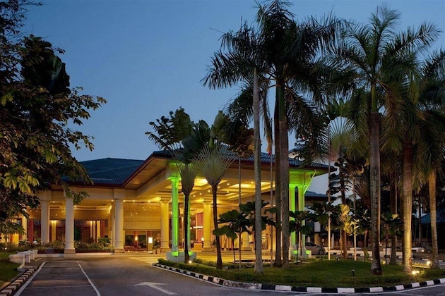 Gallery - Holiday Inn Kuala Lumpur Glenmarie, An Ihg Hotel