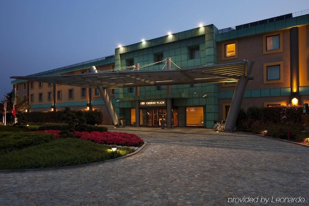 Gallery - Crowne Plaza Malpensa Airport By Ihg