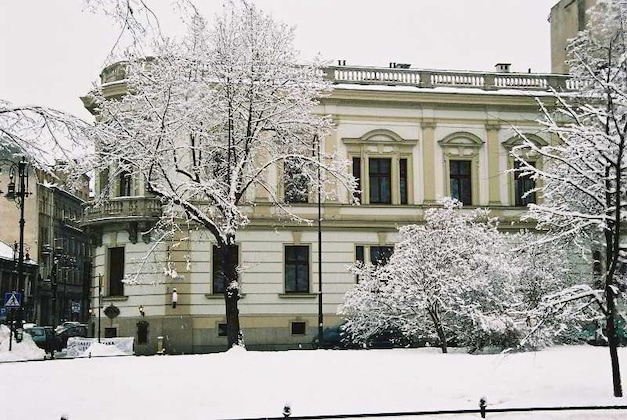 Gallery - Ostoya Palace