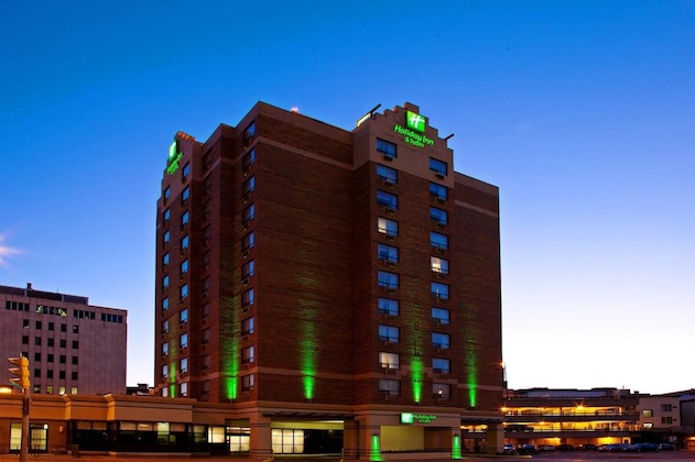 Gallery - Holiday Inn And Suites Winnipeg Downtown By Ihg