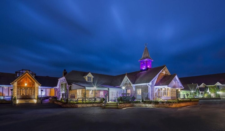 Gallery - Treacys Oakwood Hotel