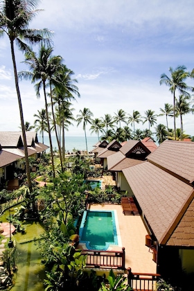 Gallery - Kanok Buri Resort