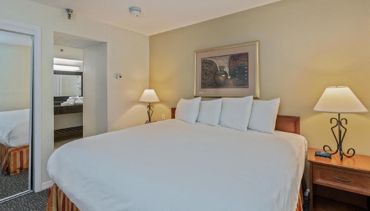 Gallery - Chase Suite Hotel Tampa