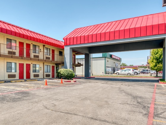 Gallery - Americas Best Value Inn Amarillo Downtown