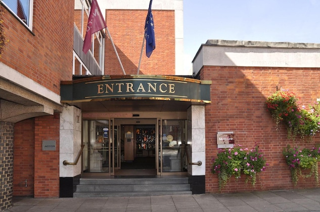 Gallery - Winchester Wessex Hotel By Sunday