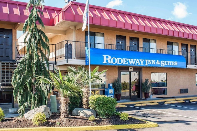 Gallery - Rodeway Inn & Suites