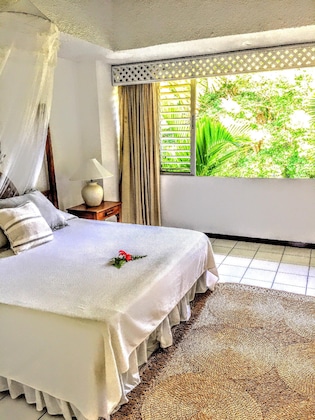 Gallery - Goblin Hill Villas At San San