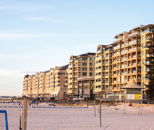 Gallery - Oaks Glenelg Plaza Pier Suites