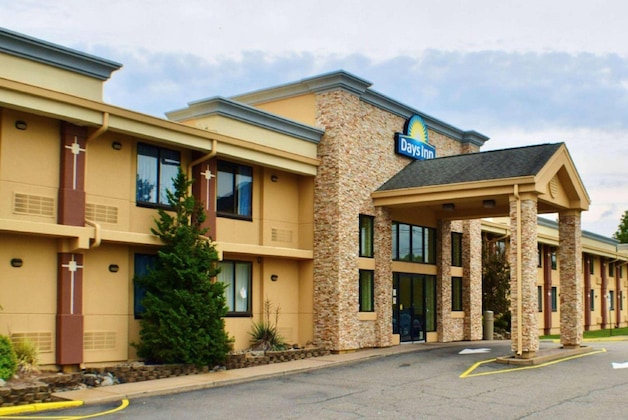Gallery - Days Inn By Wyndham Wayne