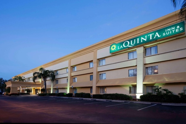Gallery - La Quinta Inn & Suites By Wyndham Tampa Fairgrounds - Casino