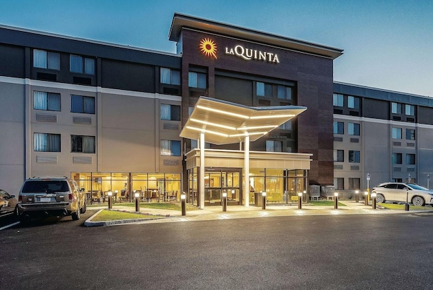 Gallery - La Quinta Inn & Suites By Wyndham Salem Nh