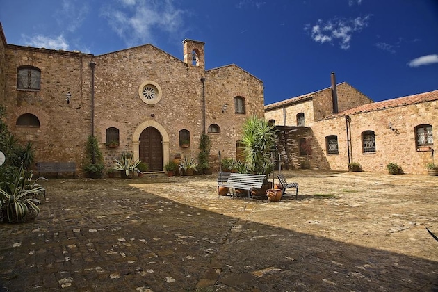Gallery - Relais Santa Anastasia