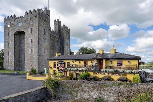 Gallery - Bunratty Castle Hotel