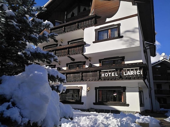 Gallery - Hotel I Larici