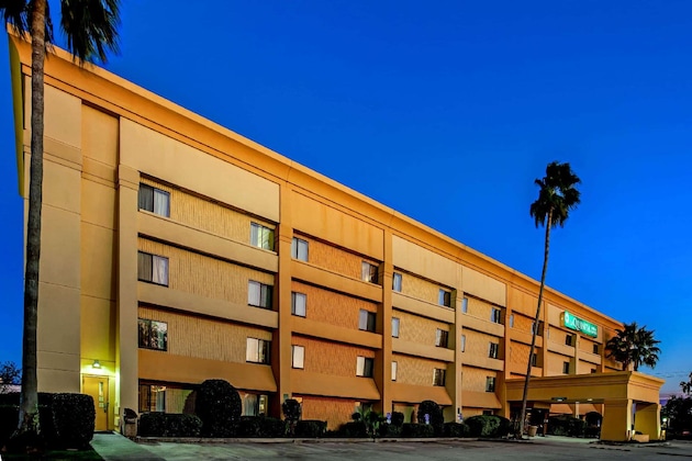 Gallery - La Quinta Inn & Suites By Wyndham Houston Baytown East